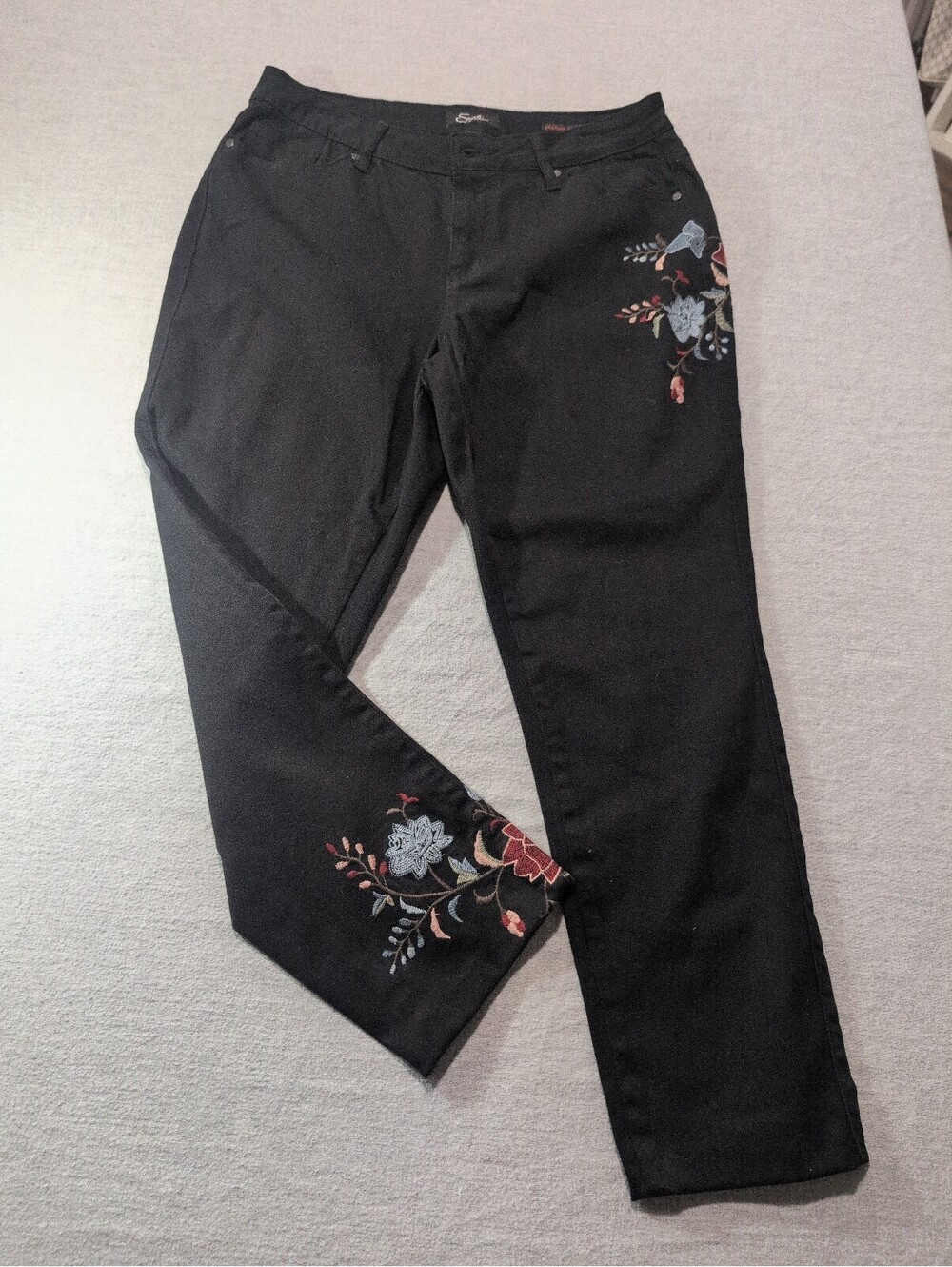 Earl skinny ankle black embroidered pants